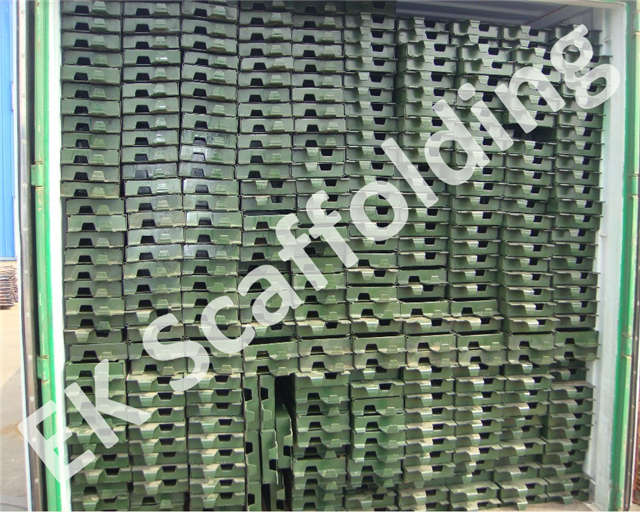 Kwikstage Loading 02