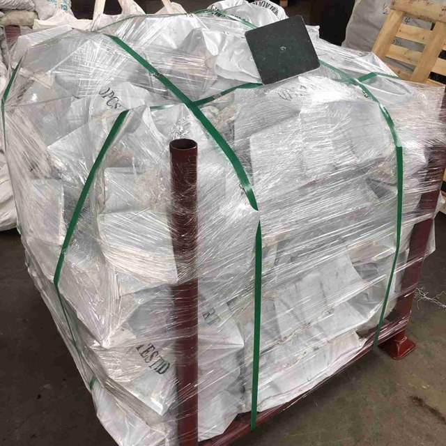 PLATE BASE Pameran 06