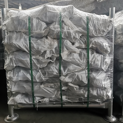 Beg tenunan dengan palet keluli