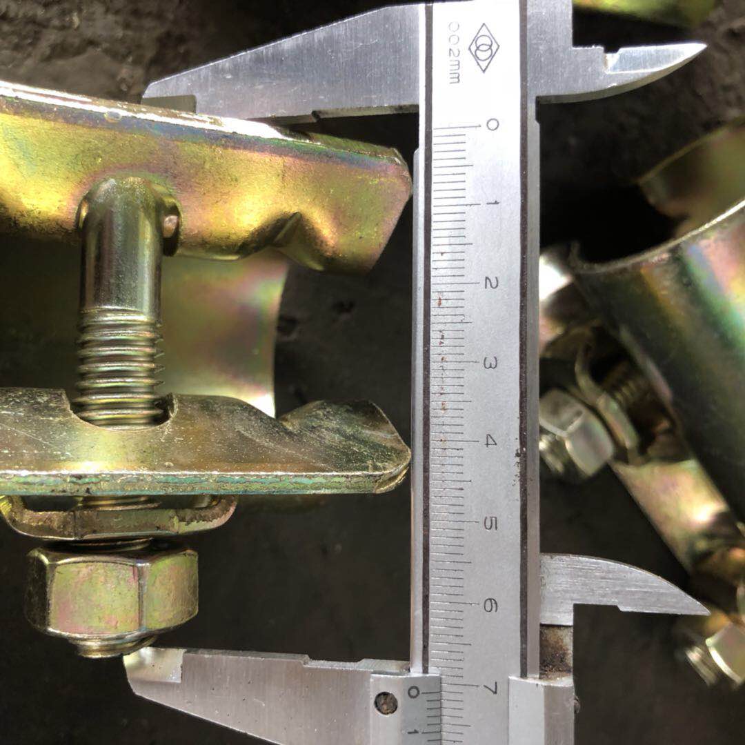 Coupler lengan yang ditekan