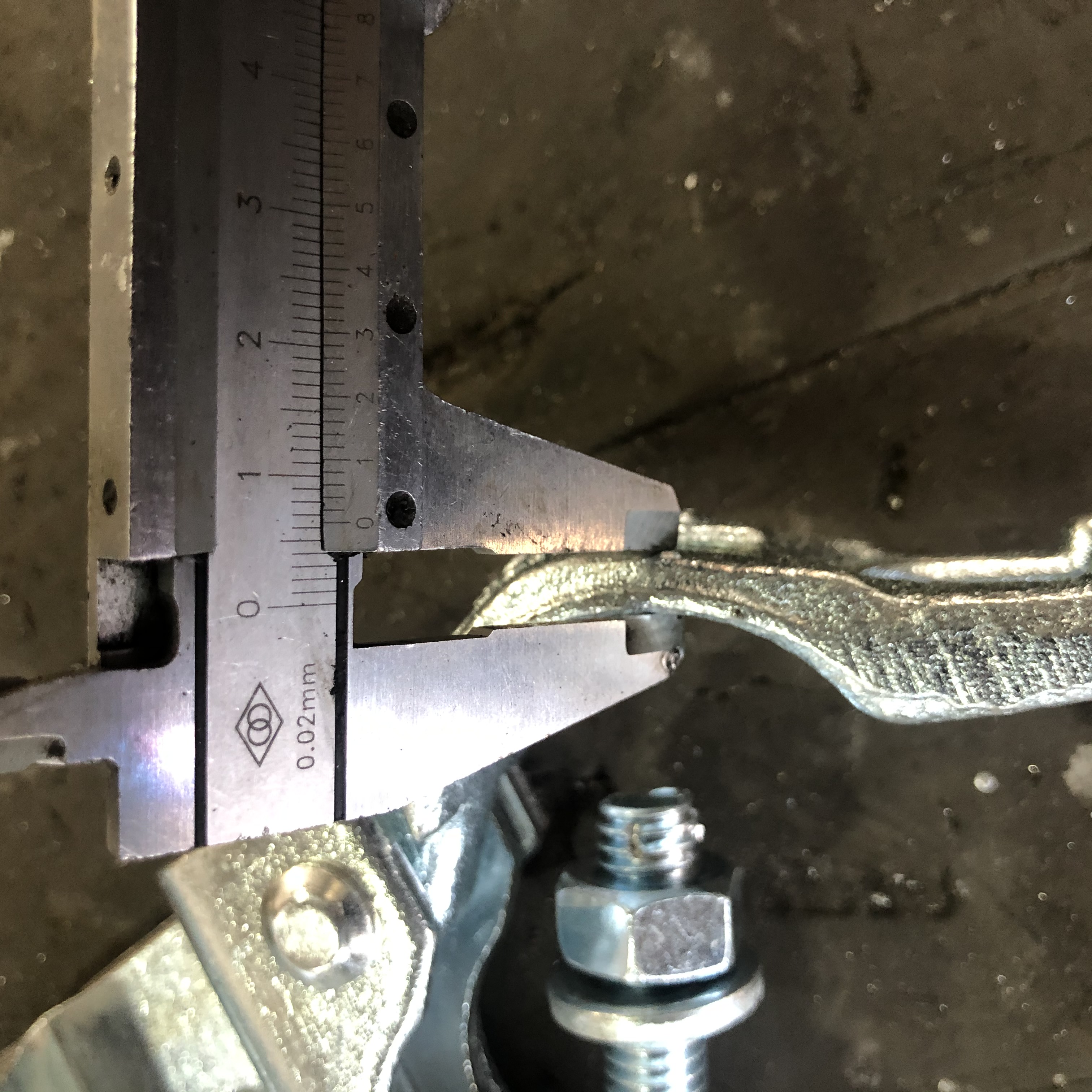 Drop coupler girder forged