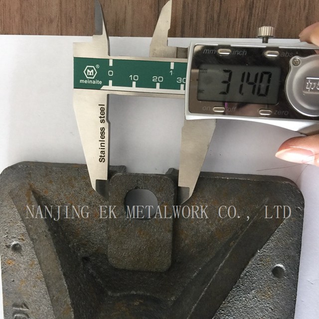 BS1139-EN74-Certified-Base-Plate-for-Scaffold-System-Frame-Accessories (1)