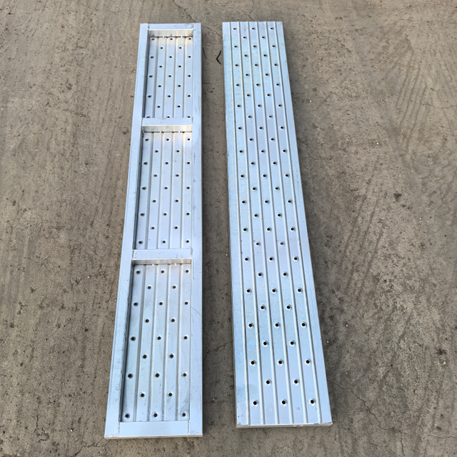 Papan keluli tertutup 1.5m