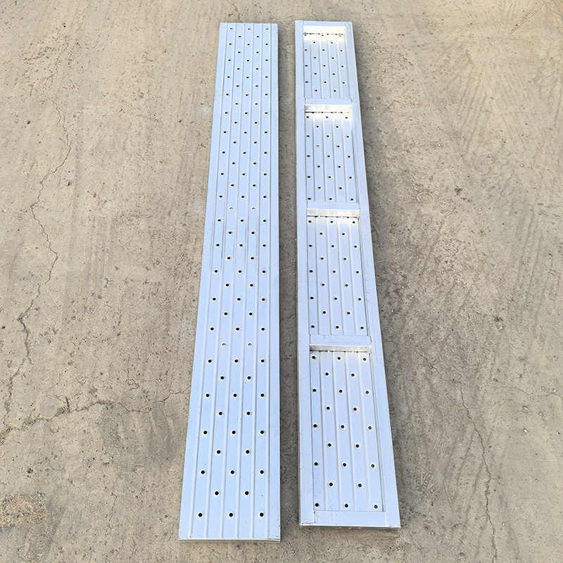 papan colsed perancah