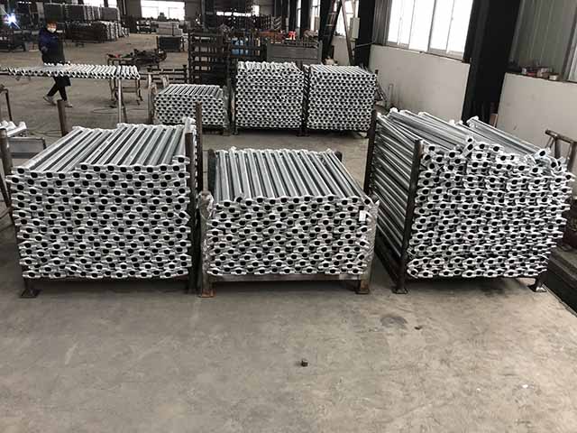 Sistem perancah cuplock mendatar