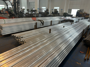Komponen rasuk aluminium