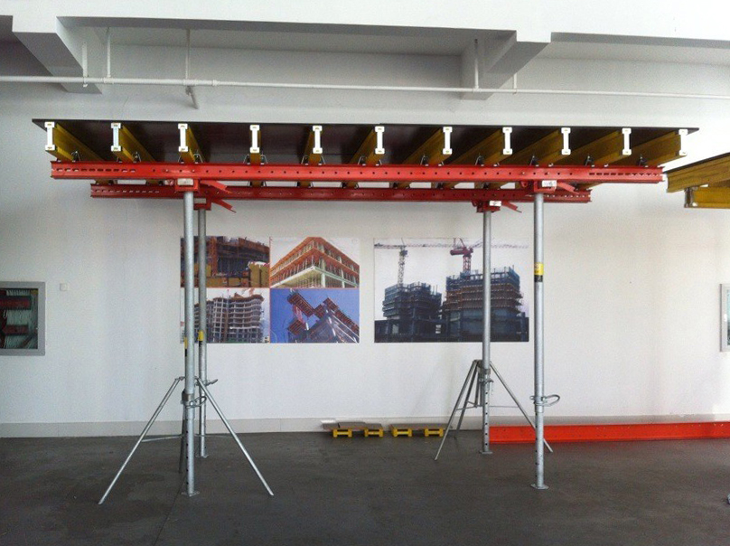 Spesifikasi Teknikal Props Keluli Tugas Berat dan Piawaian Keselamatan