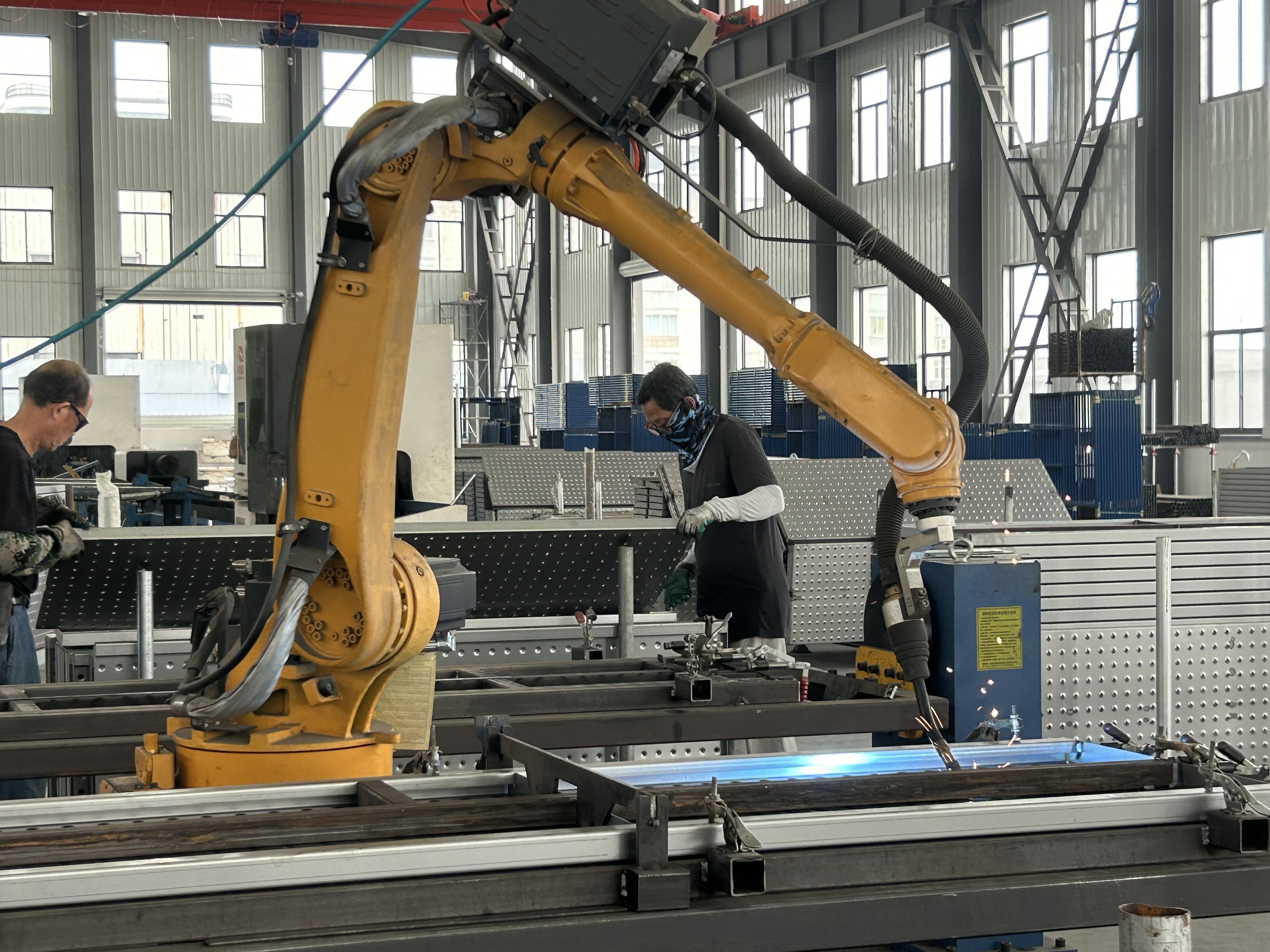 Lembaga berjalan perancah