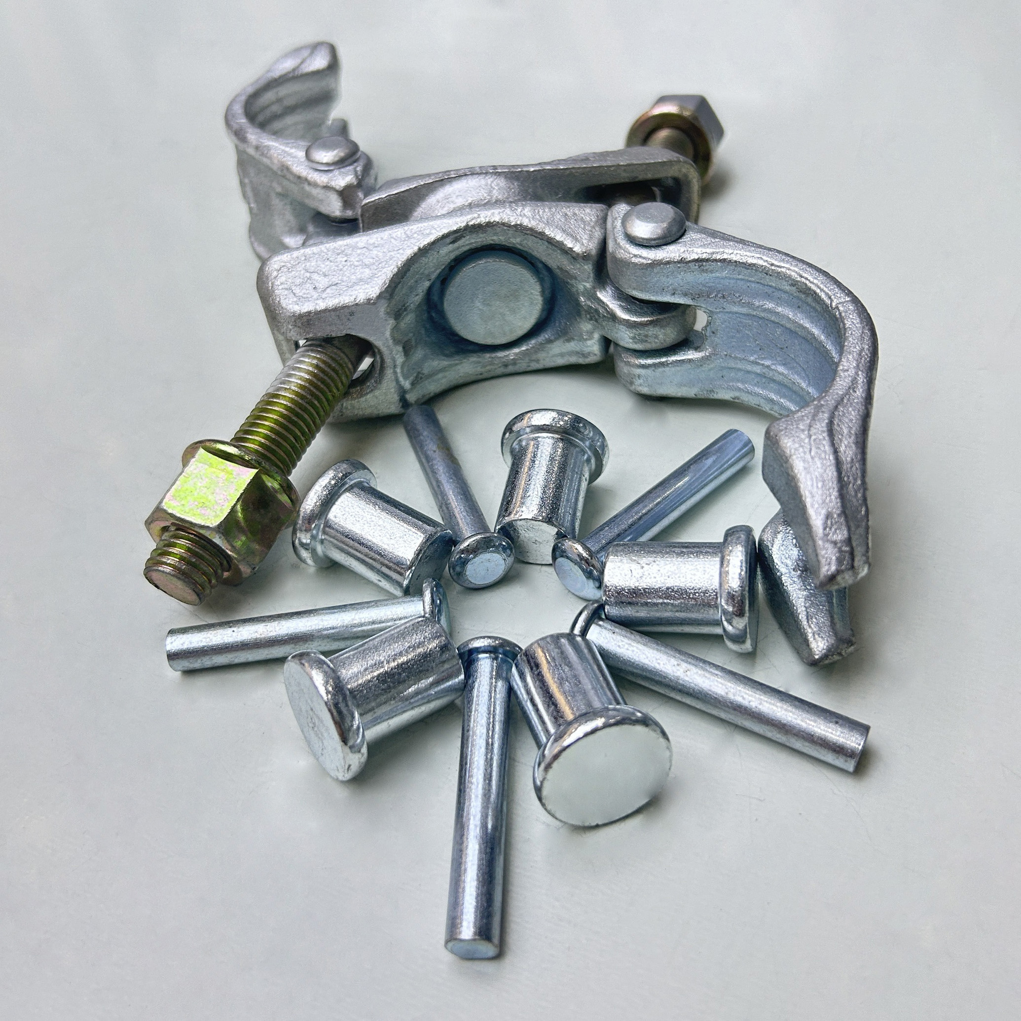 Rivet Pengganding Perancah Jerman