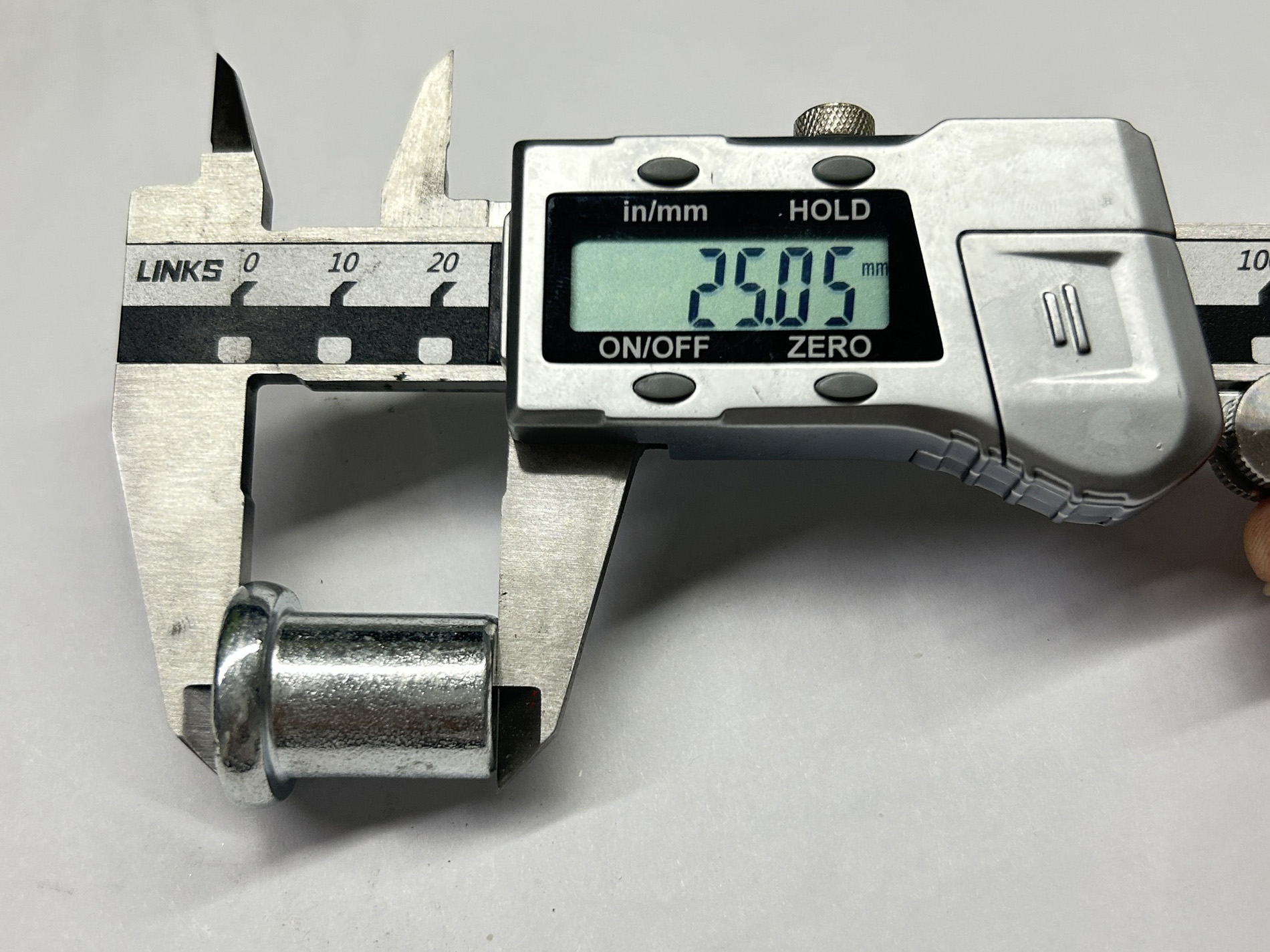 Gandingan Saiz Rivet 