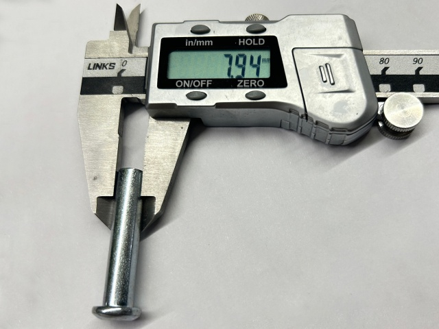 UK Drop Forged Scaffolding Coupler Saiz Rivet