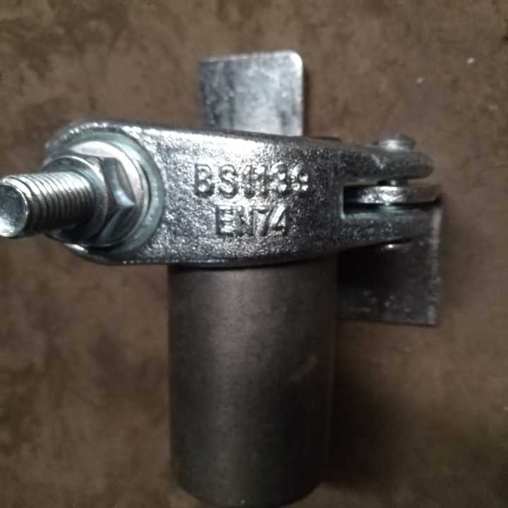drop board shoad retaining coupler