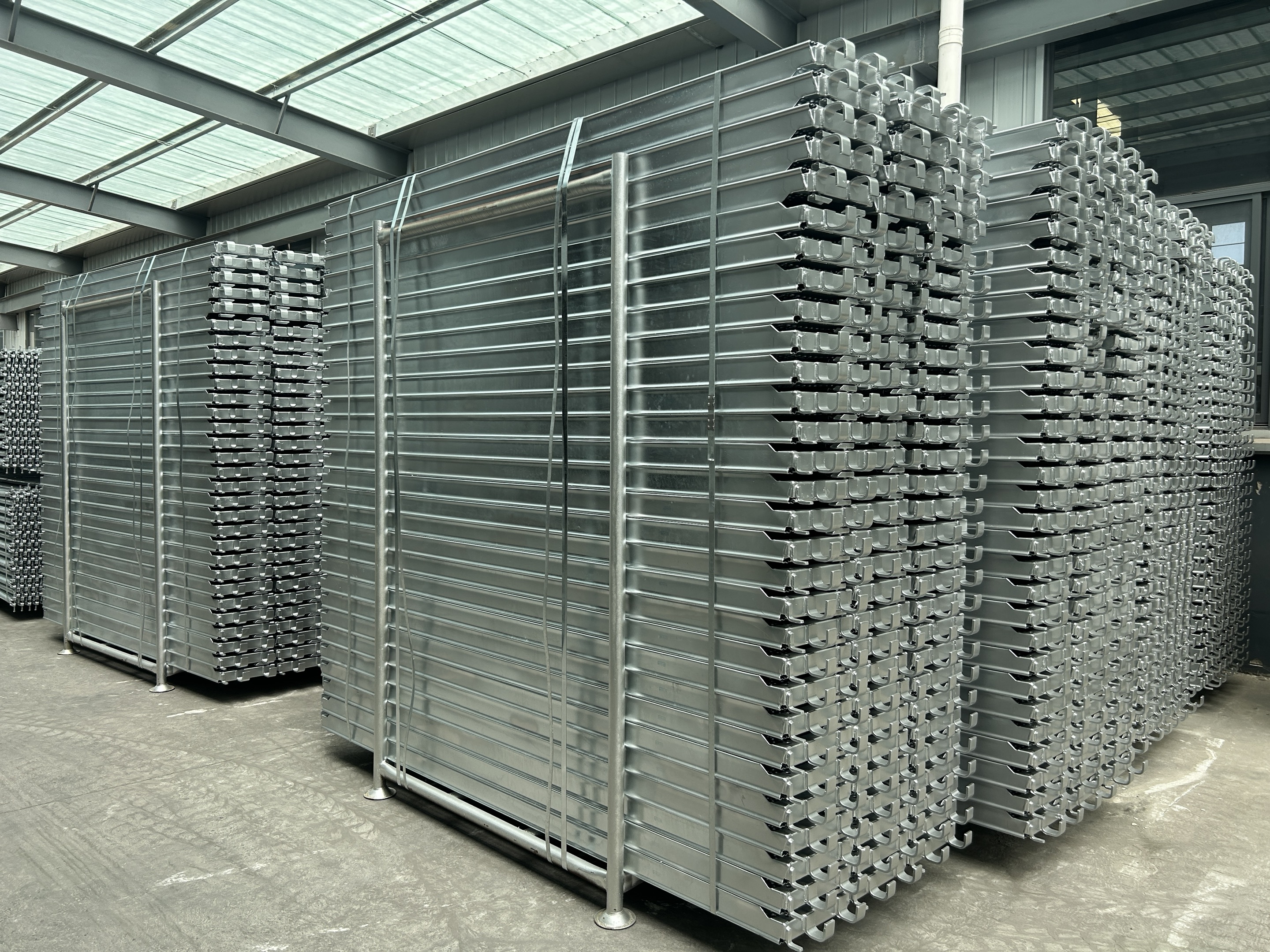 Papan Cangkuk Perancah Untuk Jualan