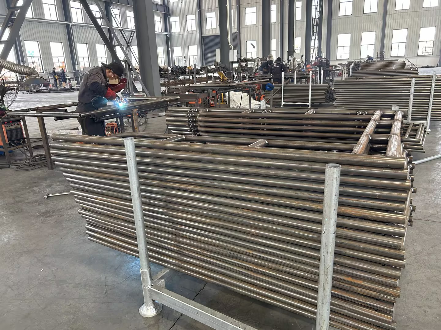 Berjalan Walaupun Scaffolding 