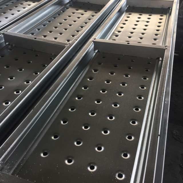 Papan papan perancah keluli yang digunakan dalam perancah keluli untuk pembinaan