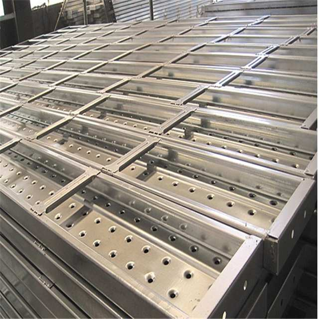 240*45mm Plank Steel Galvanized untuk Pembinaan BS1139