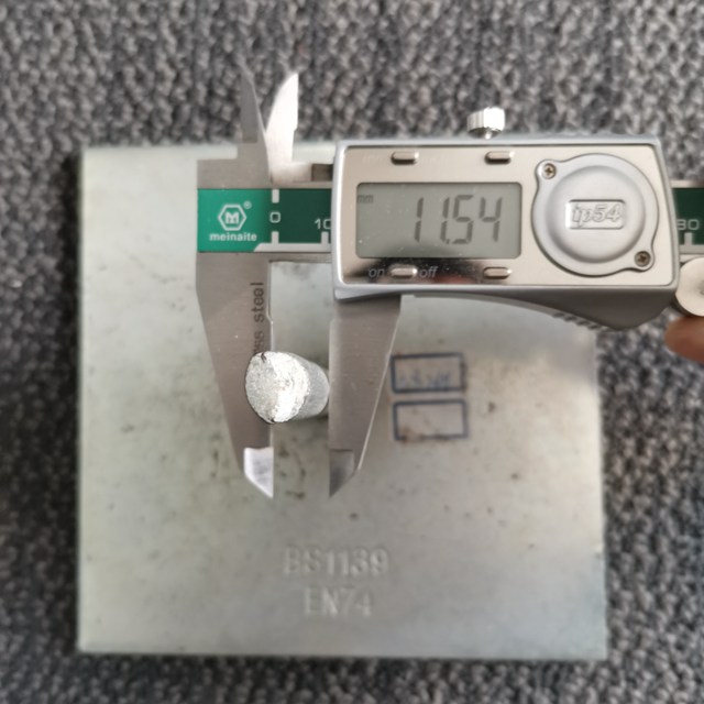 Plat asas bar bulat 16