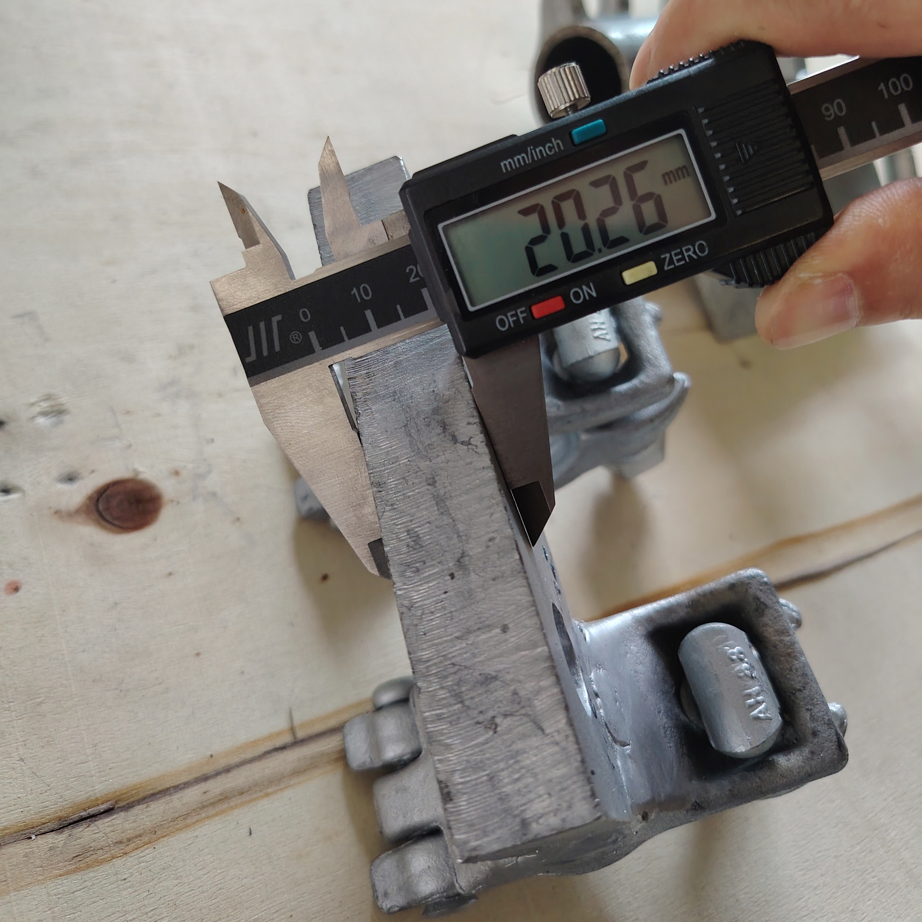 Bespoke Base Pengapit Perancah Berbentuk Khas Bespoke 