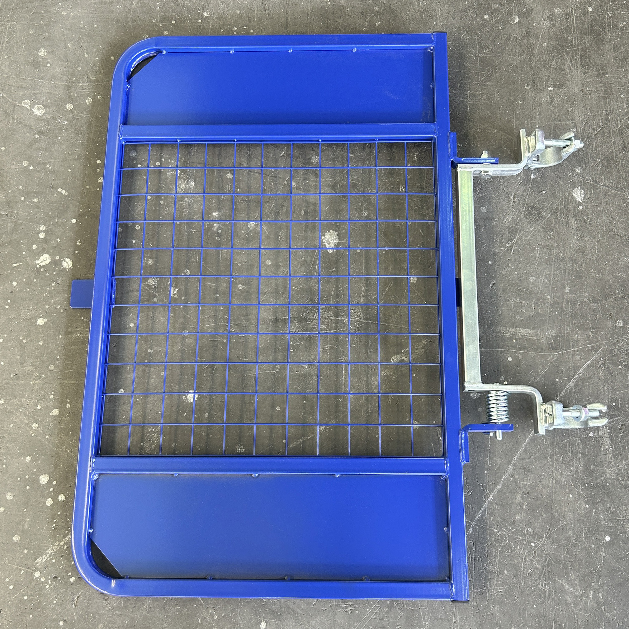 Pintu Perancah Tersuai