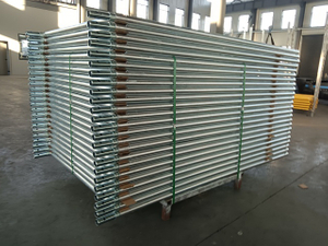 Berjalan melalui bingkai