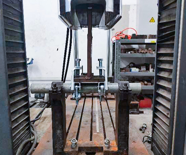  gravlock coupler dalam ujian (ujian kekuatan)