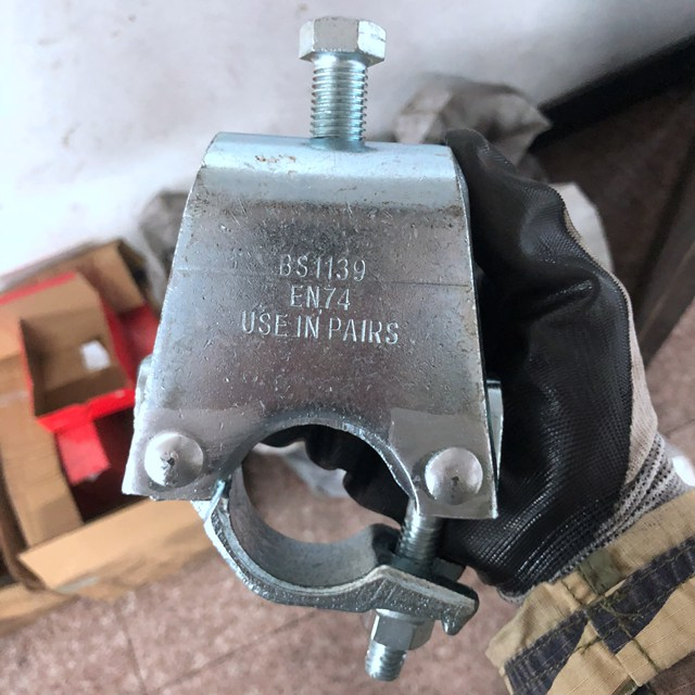 Zink bersalut perancah girder tetap beam coupler