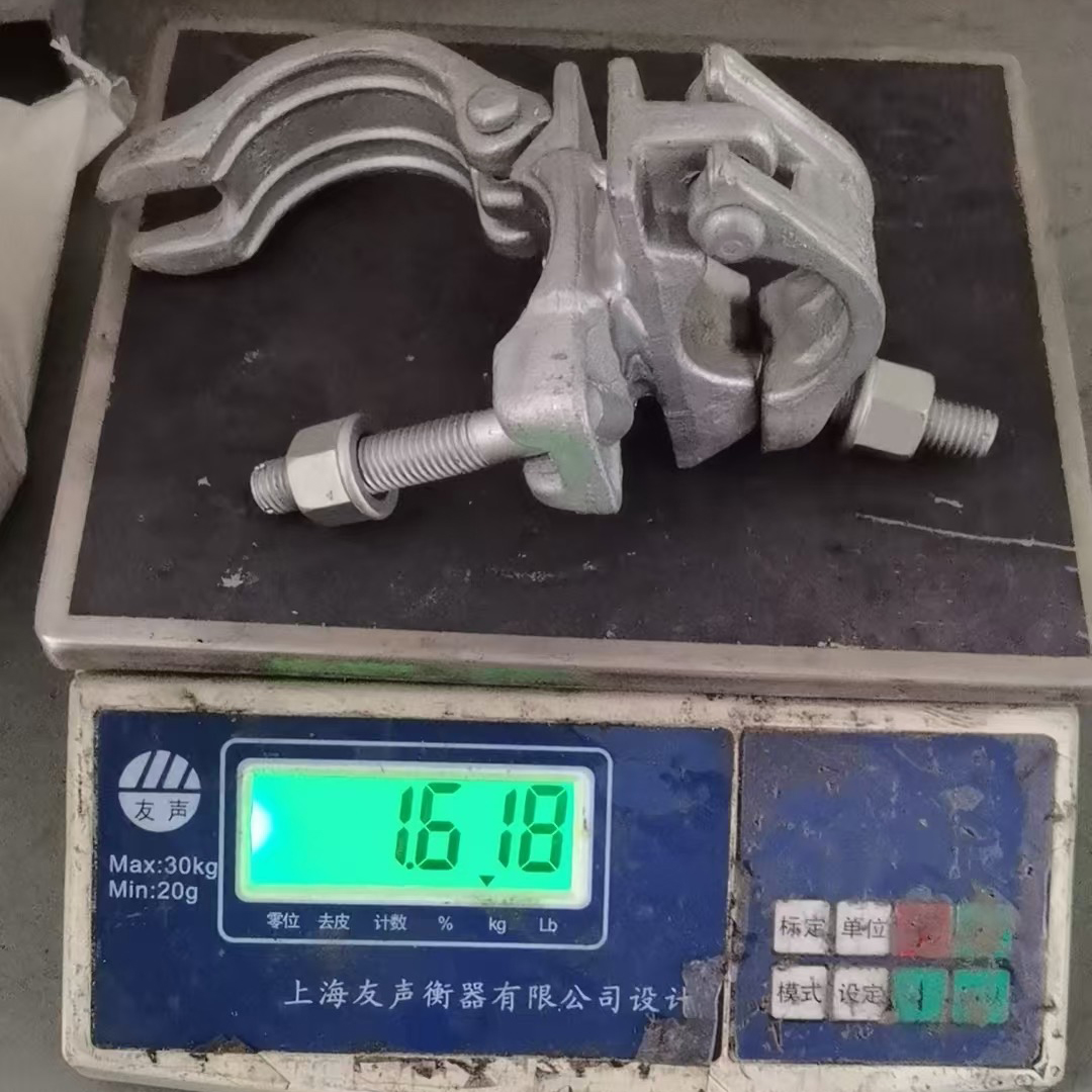 Perancah Berbentuk khas Pengapit 