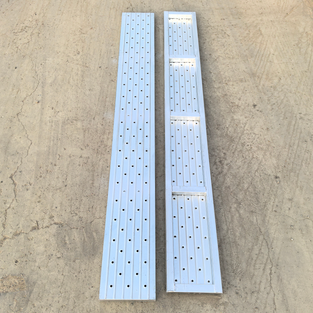 Papan keluli tertutup 2.0m