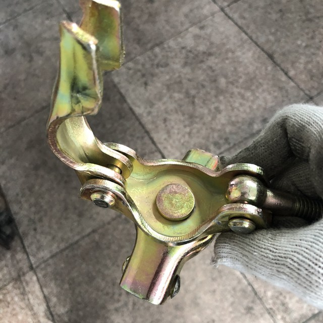 EN74 BS1139 Tekan pengapit perancah swivel swivel movable coupler fittings