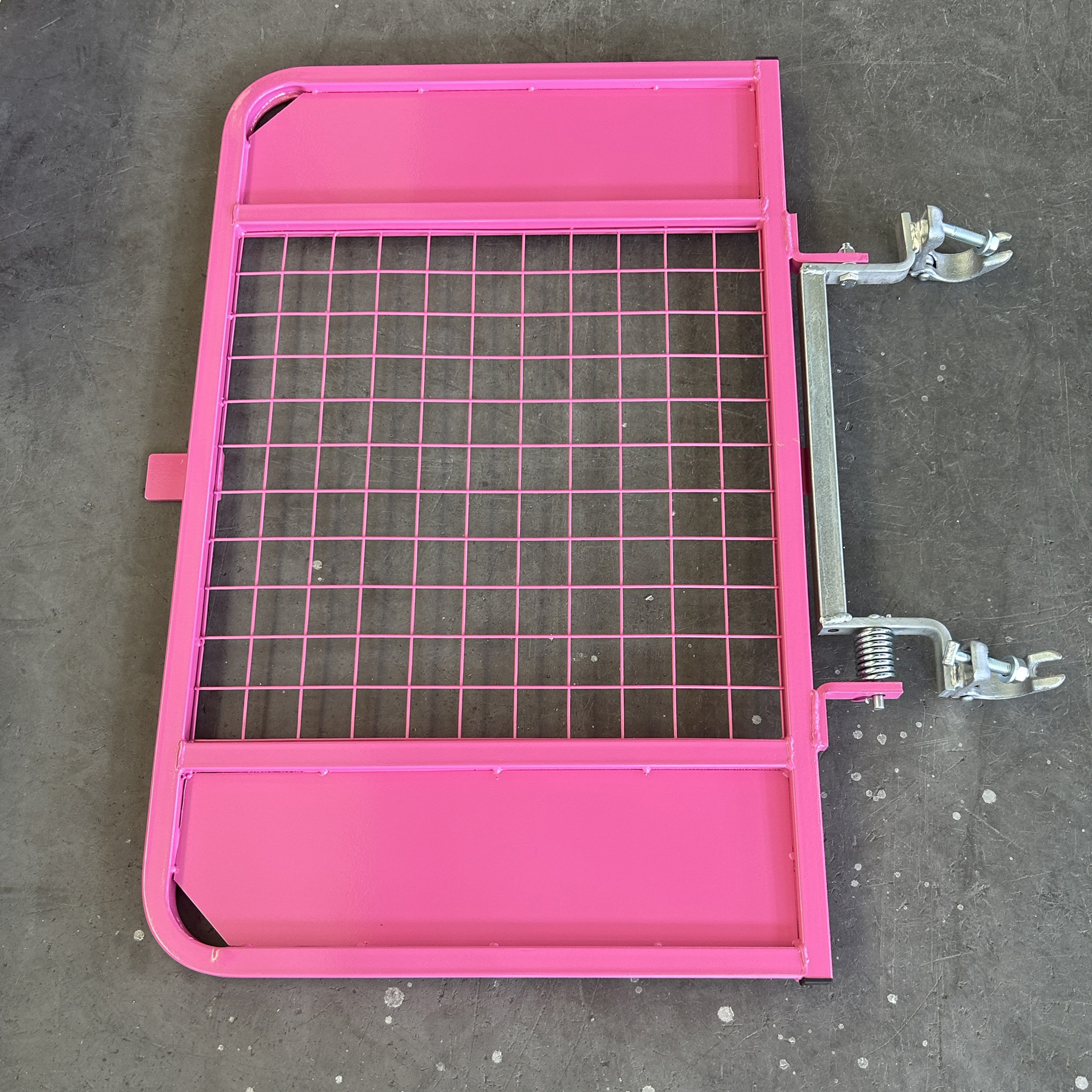 Pintu Perancah Tersuai